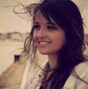 laura.b